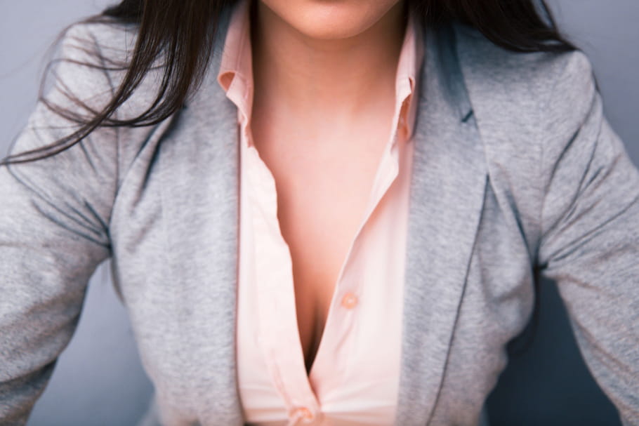 Comment mettre en valeur son décolleté ?