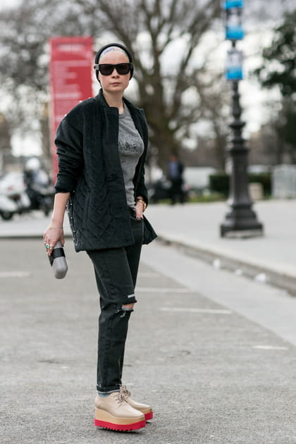 Street style &agrave; Paris : les maxi-flatforms