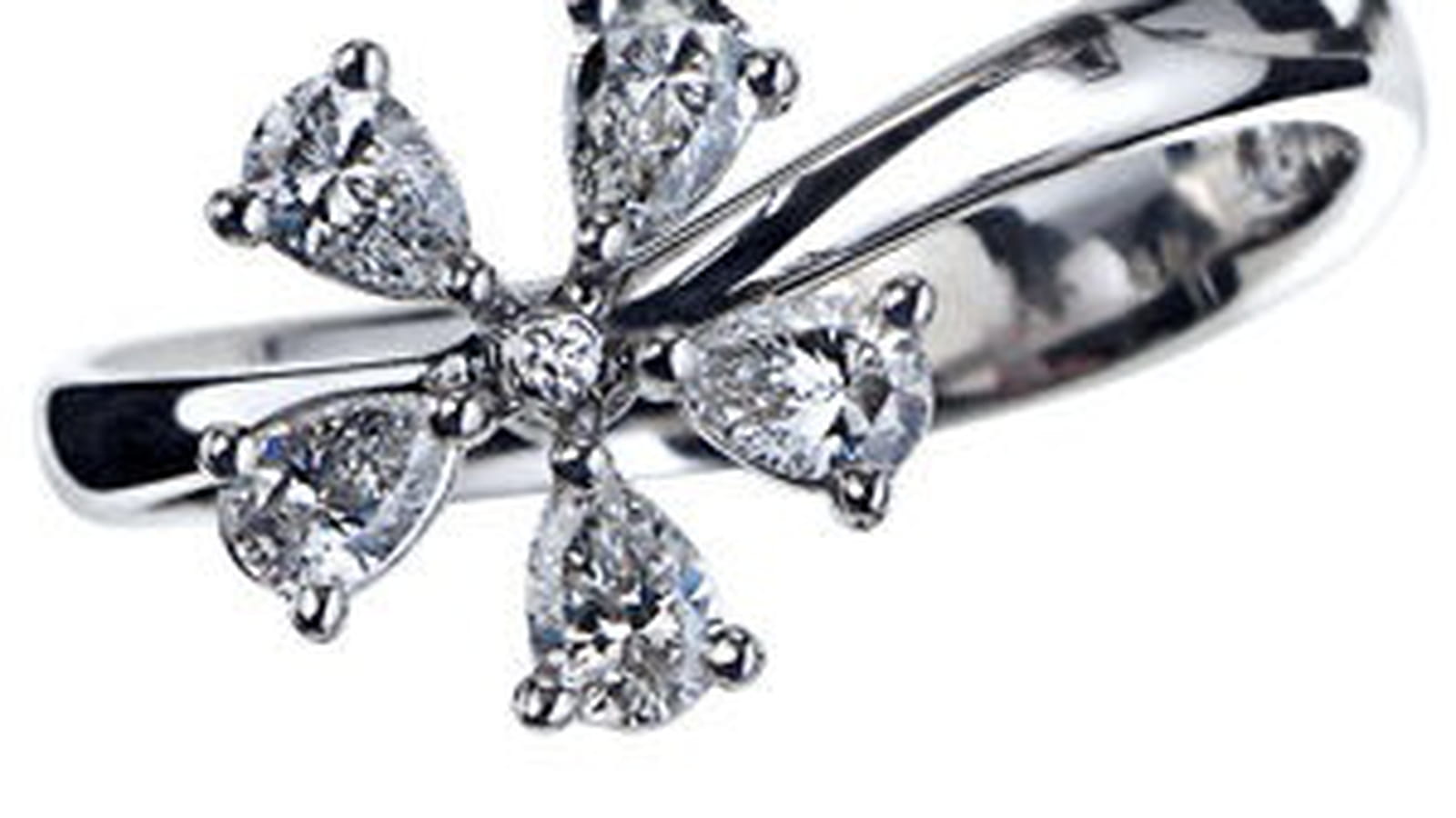 Bague "Corsage" de De Beers