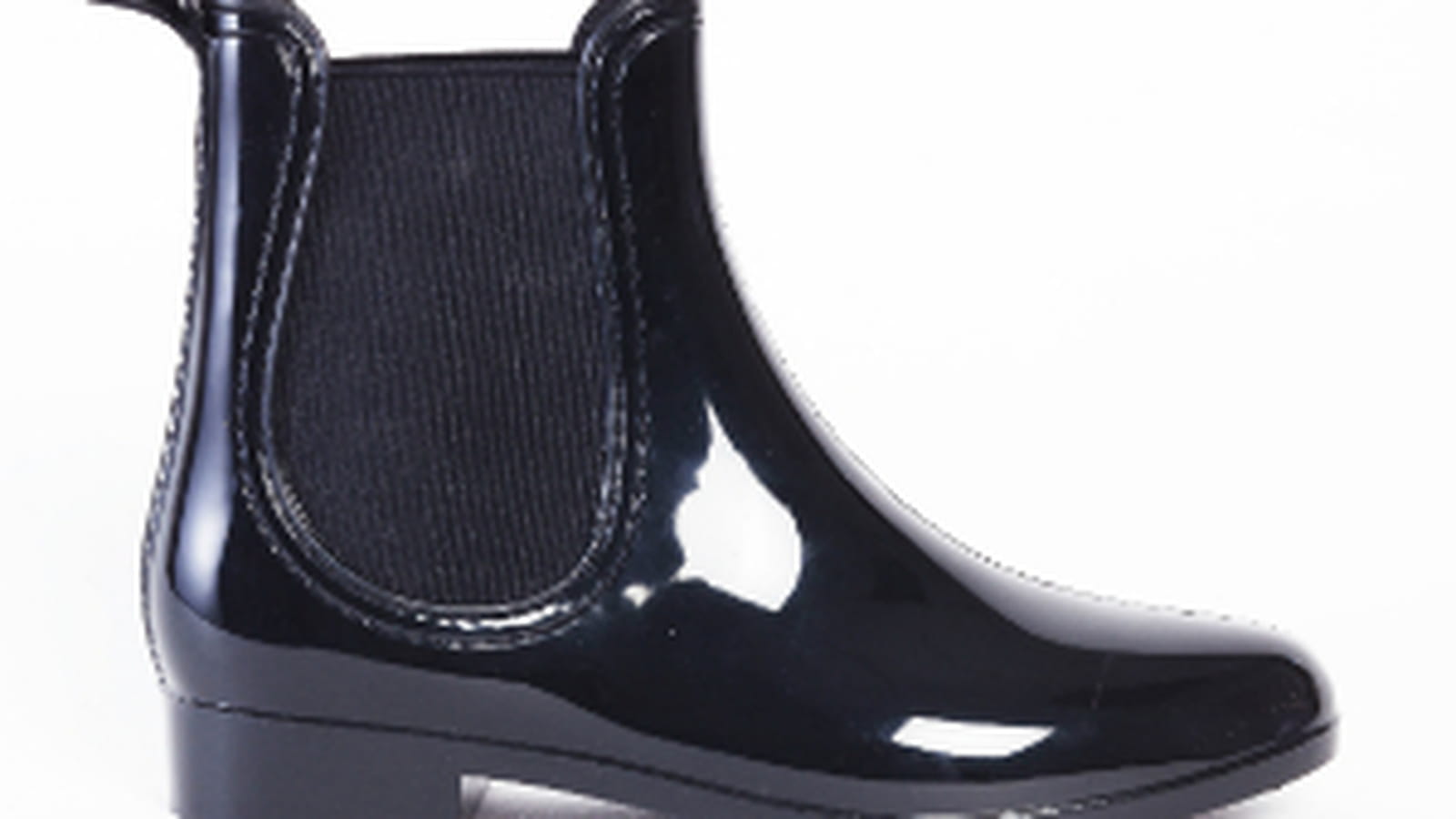 Boots Tati