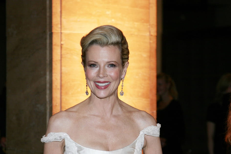 Le look de soir&eacute;e de Kim Basinger