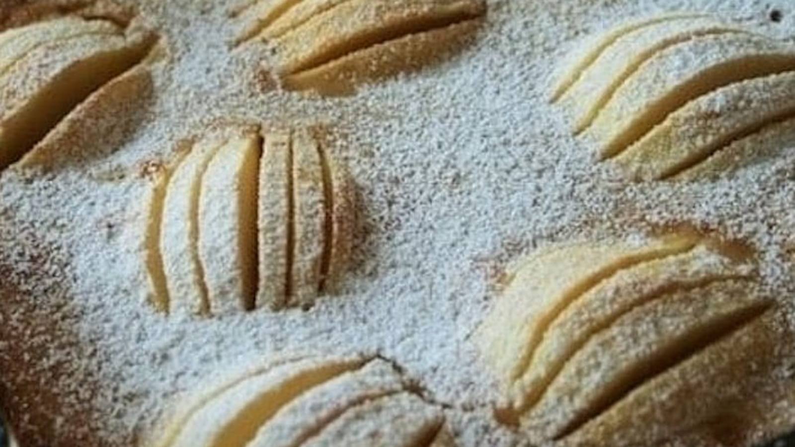 Clafoutis aux pommes bio, sans oeufs et sans gluten
