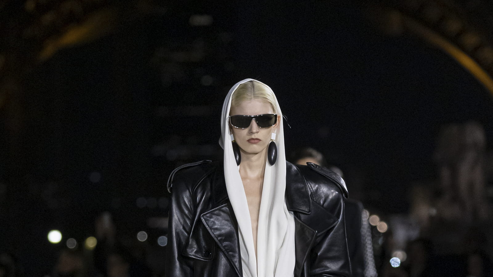 Look 46