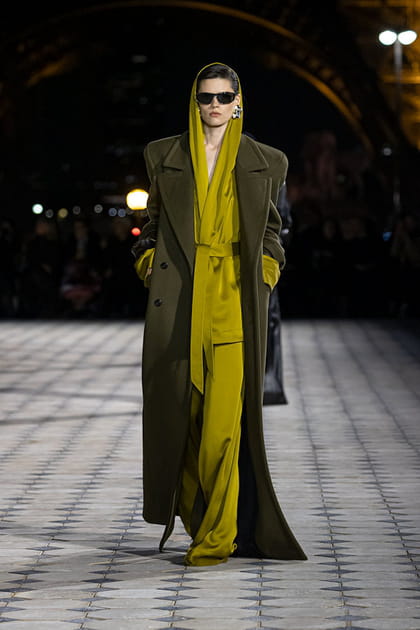 D&eacute;fil&eacute; Saint Laurent printemps-&eacute;t&eacute; 2023
