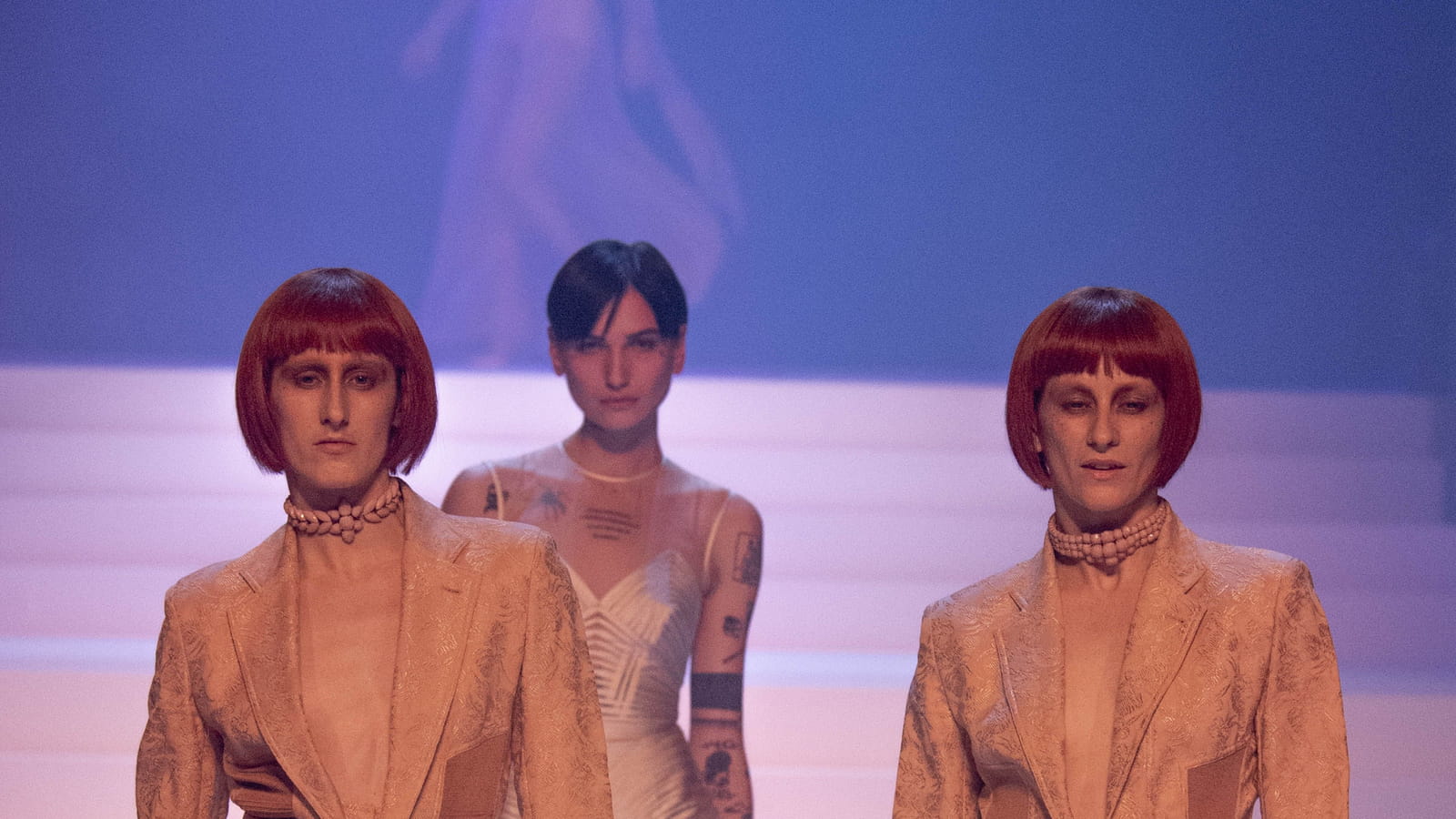 Look 14