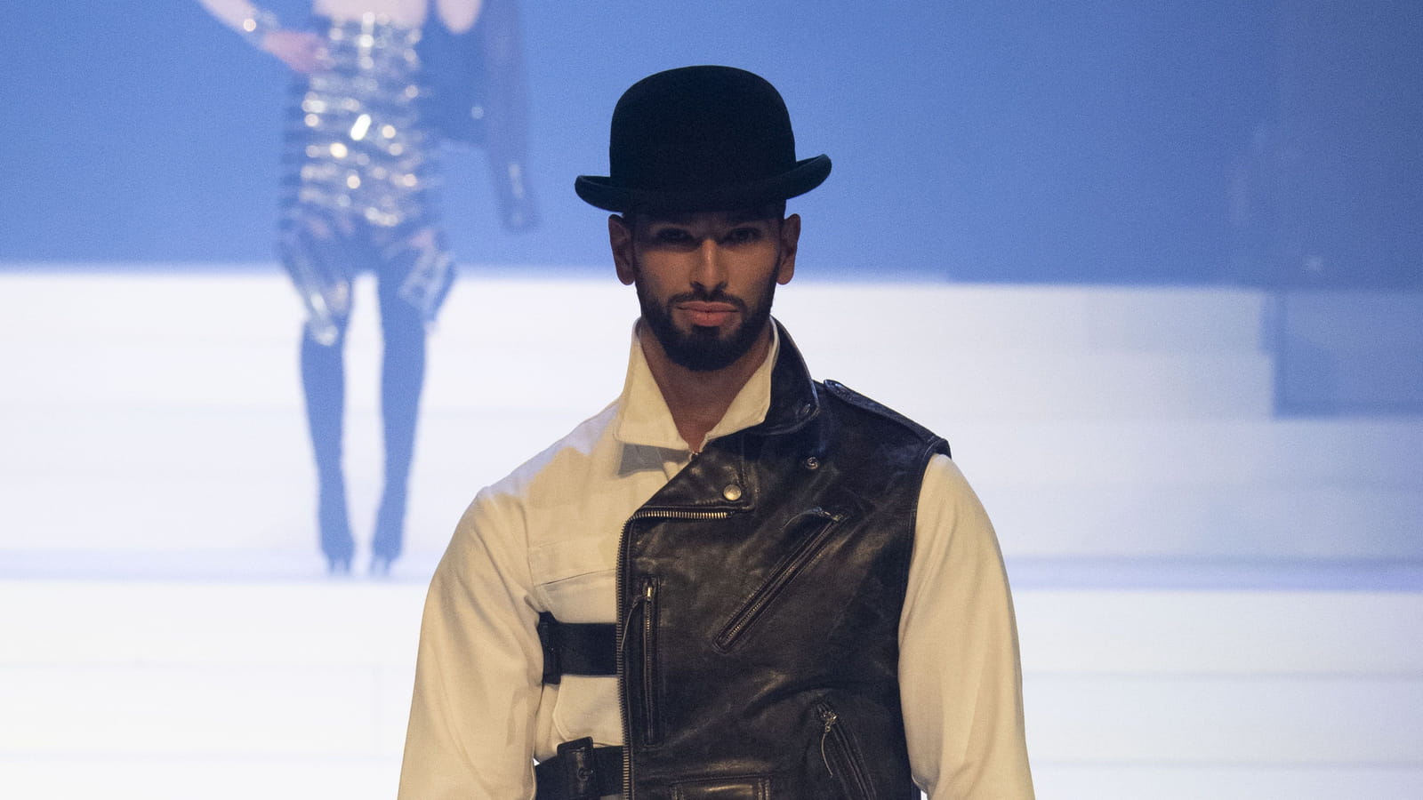 Look 23