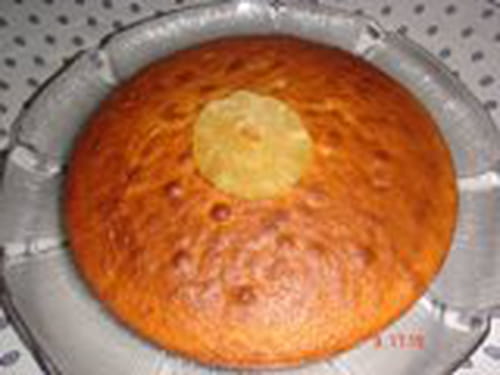 Gâteau à l'ananas séché et à la noix de coco