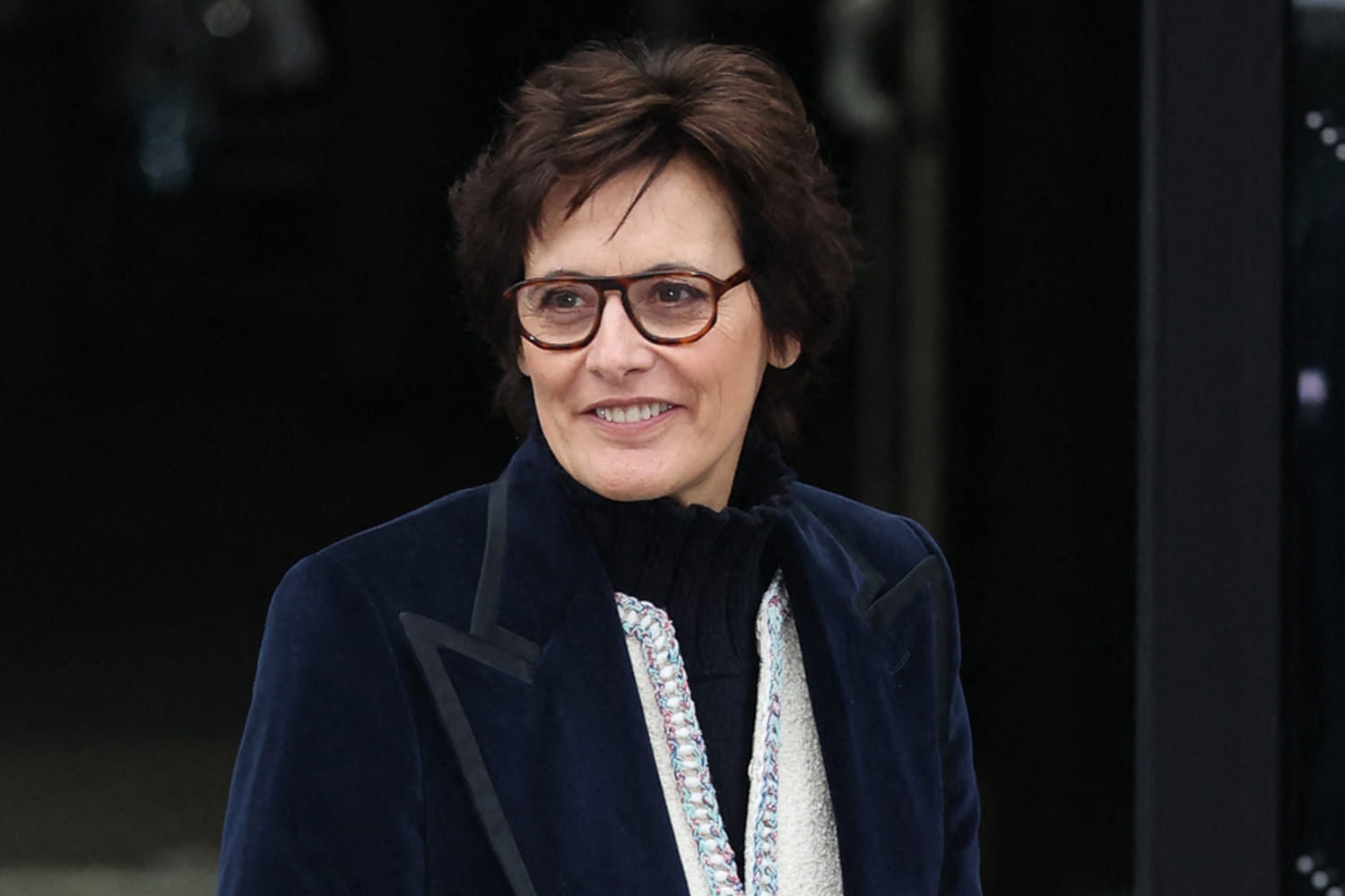 At 68, Inès de la Fressange sticks to this simple rule for a chic Parisian look