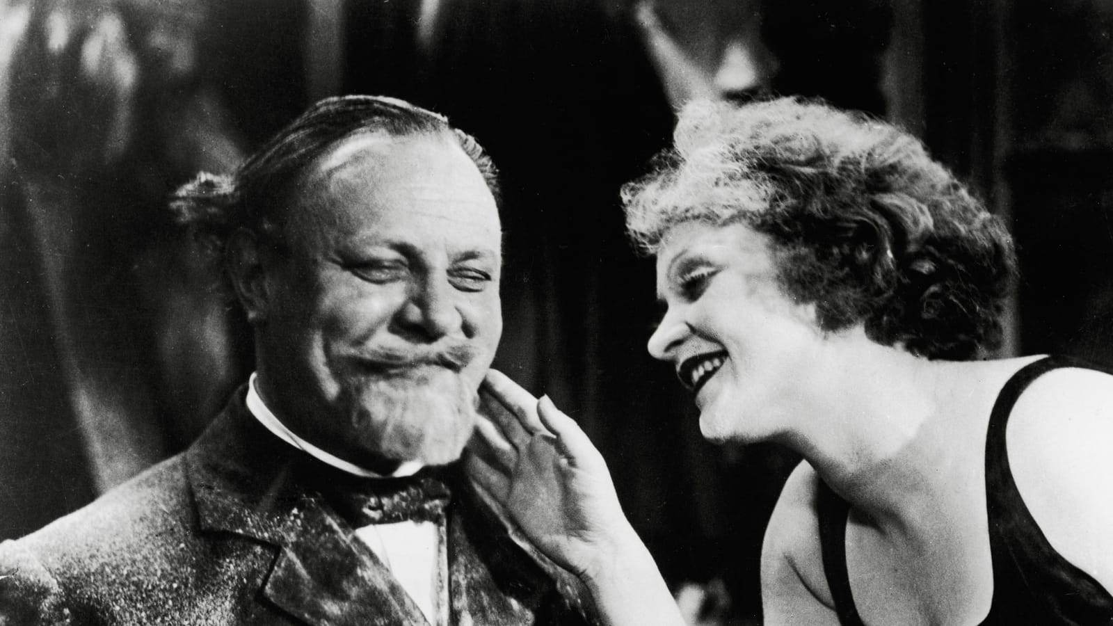 Avec Emil Jannings dans "L'Ange Bleu" en 1930