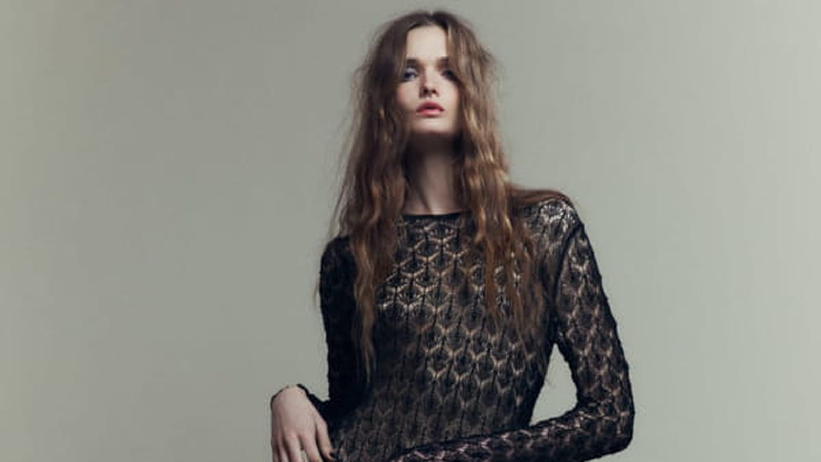 Robe en dentelle Zara 