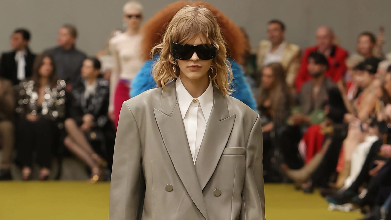 Look 8