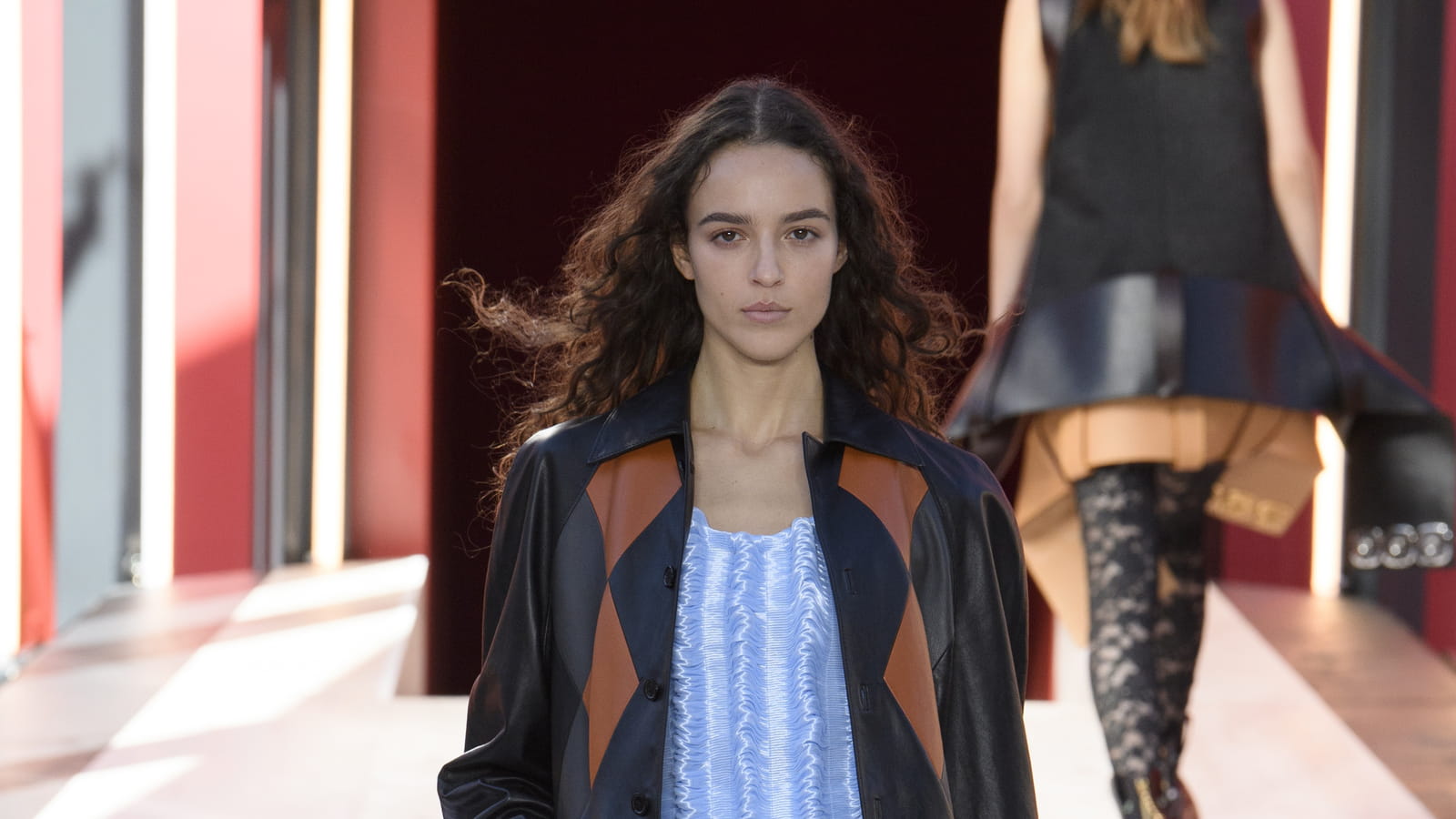 Look 37