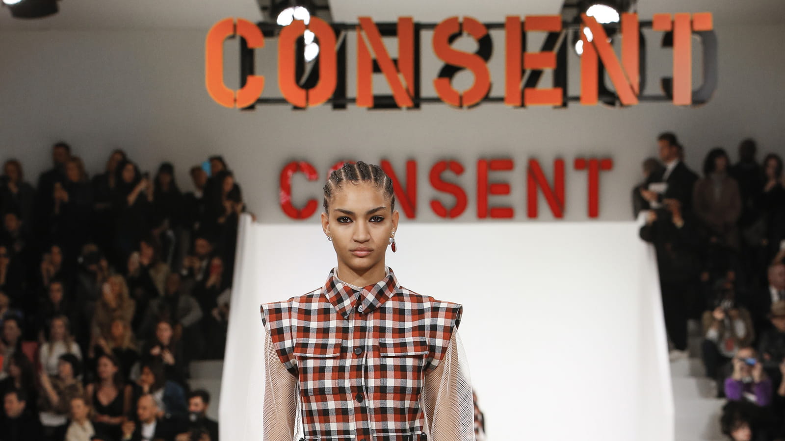 Look 7