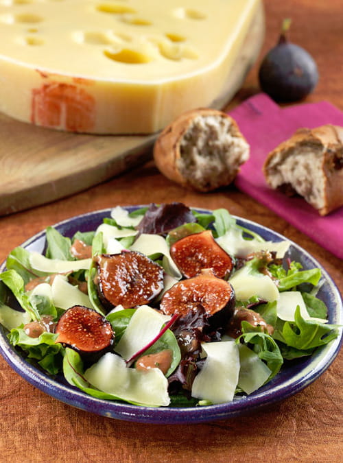 Salade d’automne aux figues et à l’Emmental de Savoie (Salade basique)
