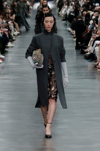 Look 39&nbsp;du d&eacute;fil&eacute; Fendi
