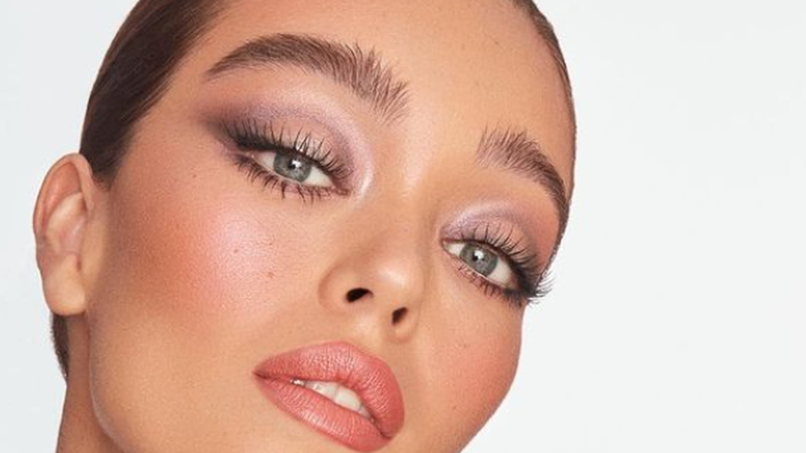 @nikki_makeup