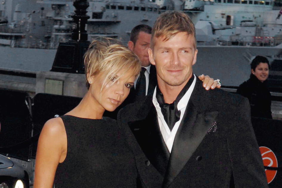 Victoria Beckham, unique avec sa coupe courte et sa frange XXL