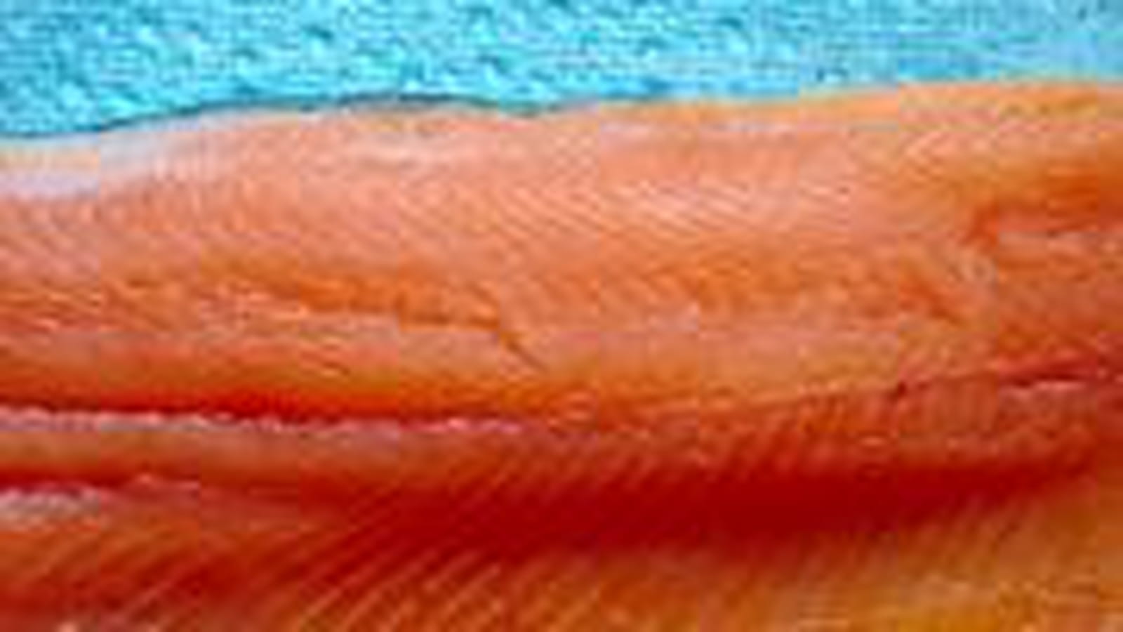 Saumon fumé avec du citron