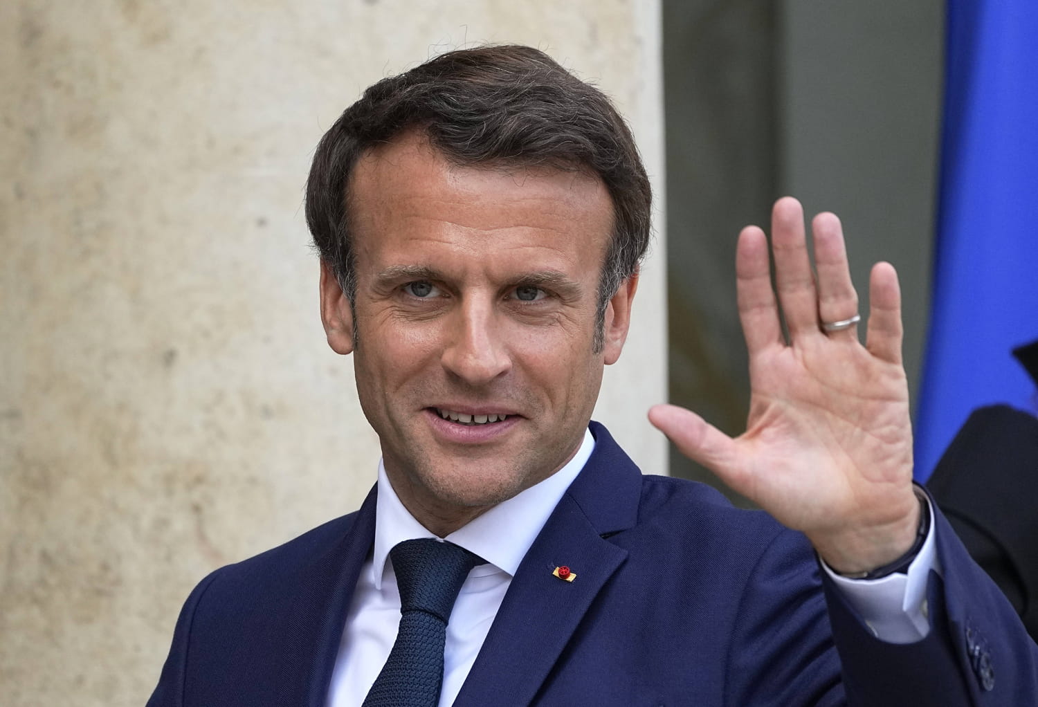 Prime Macron 2022 : triplée, montant, pour qui ?