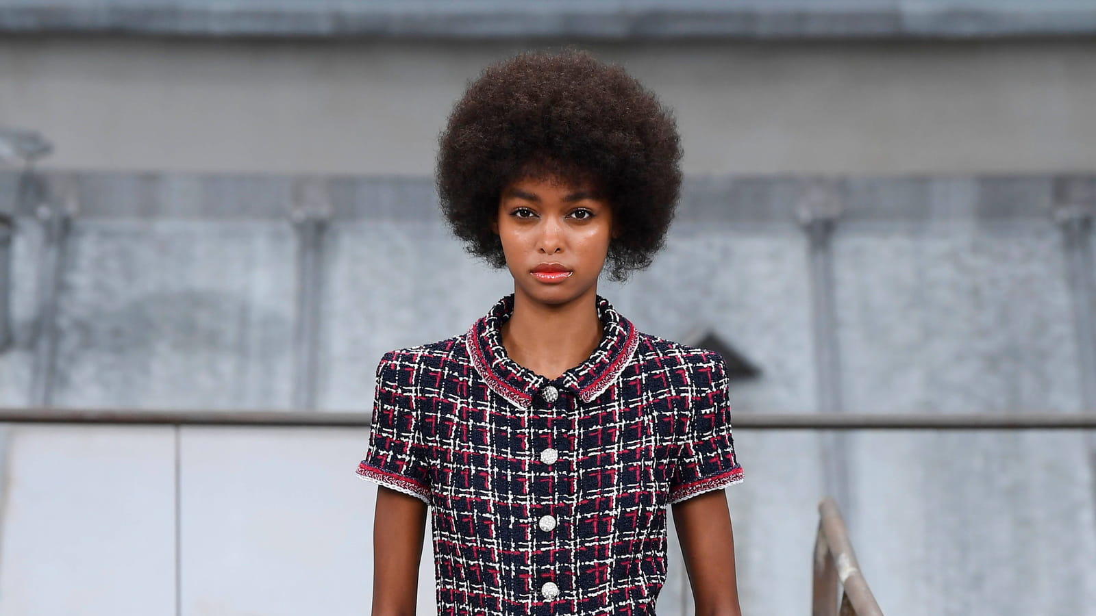 Look 5