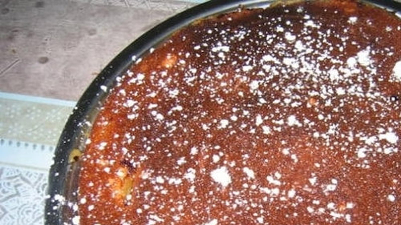 Gâteau au yaourt et compote de rhubarbe