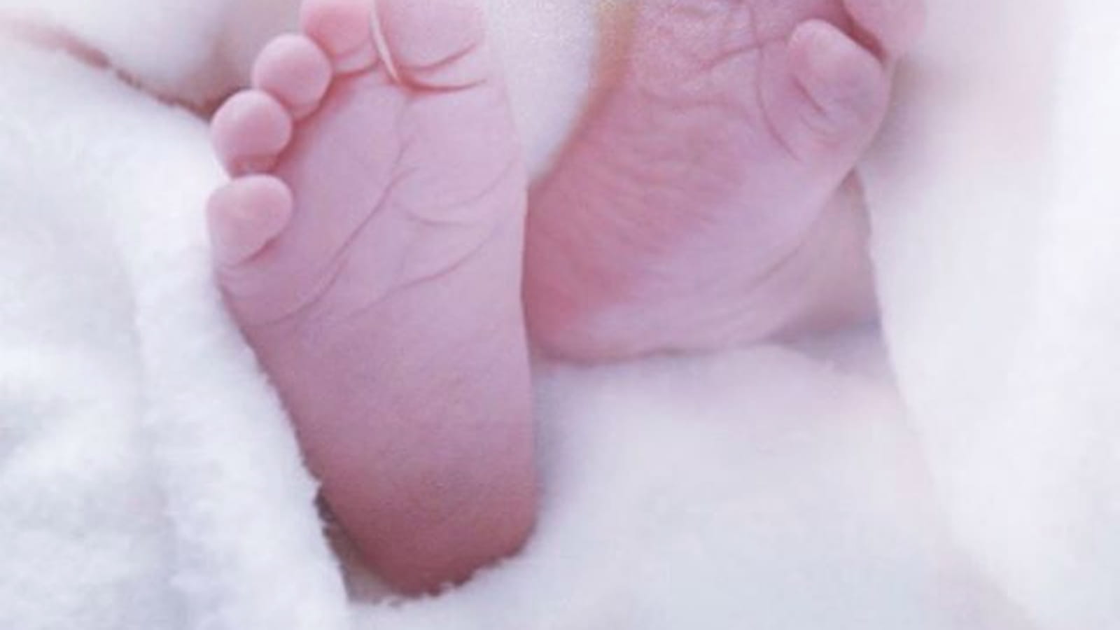 bébé Karine Ferri 
