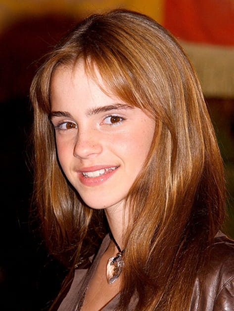 Emma Watson, naturelle avec sa frange lisse