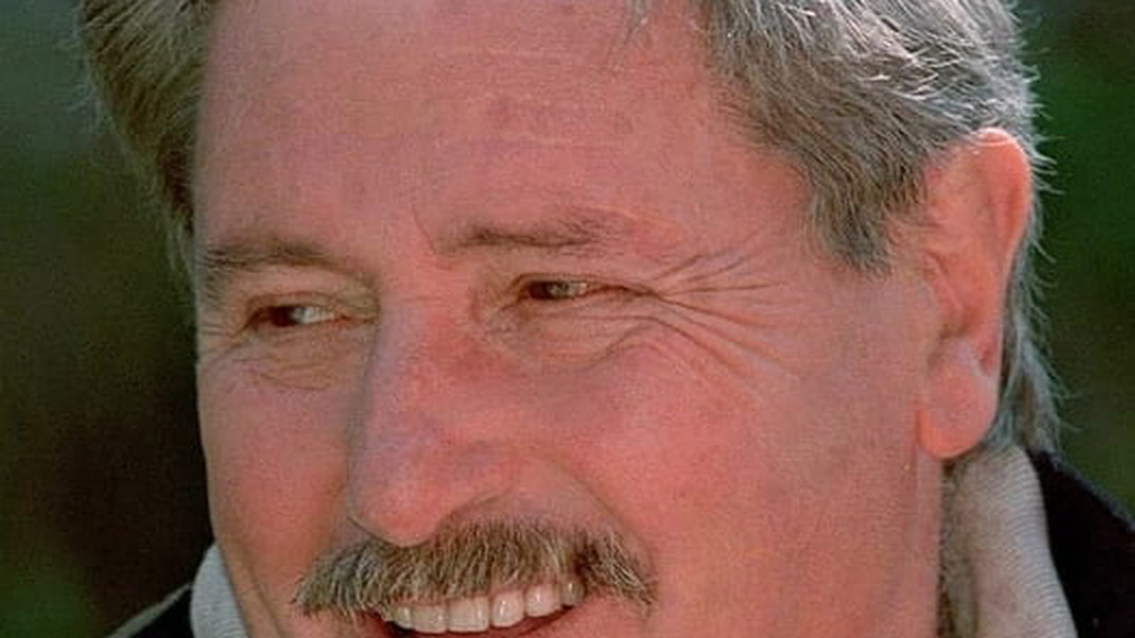 Victor Lanoux 
