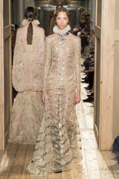 D&eacute;fil&eacute; Valentino