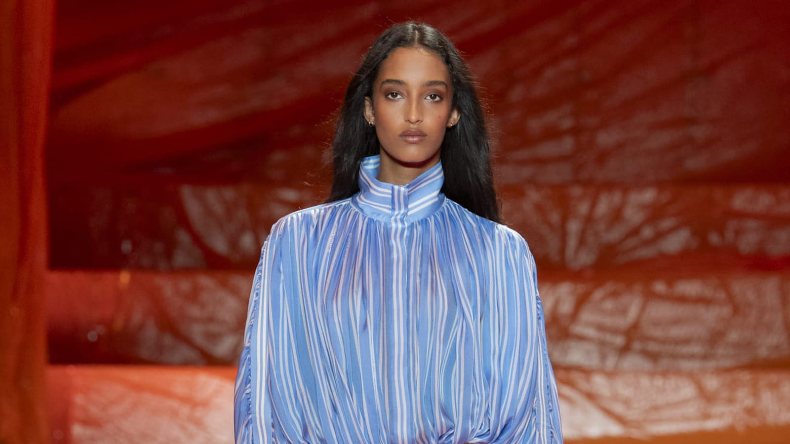Look 3
