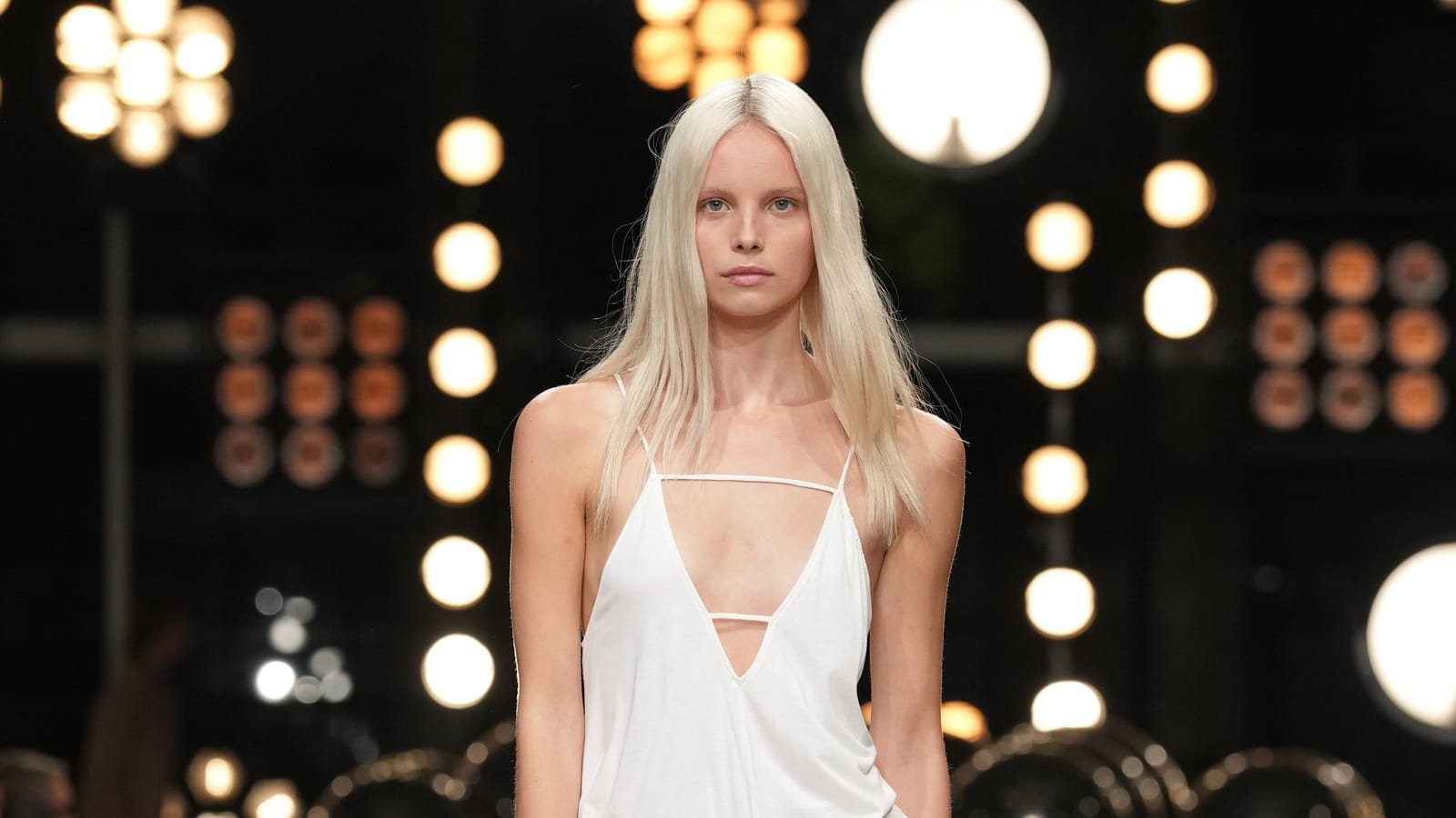 Look 38