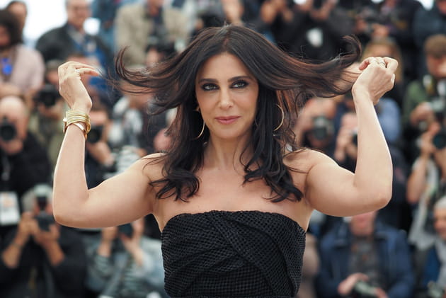 Nadine Labaki saisit l'occasion aux cheveux