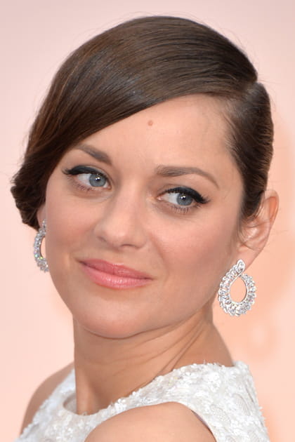Marion Cotillard, r&eacute;tro chic