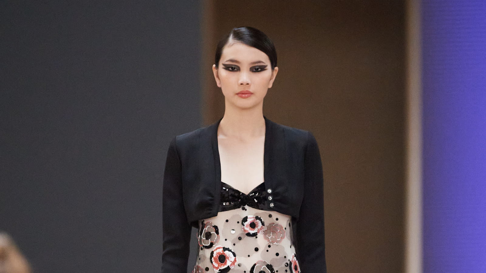 Look 28