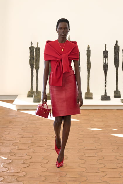 Look 18 du défilé Jacquemus "Les sculptures"