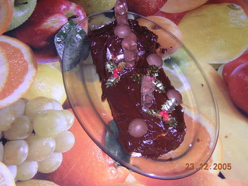 Bûche roulée aux griottines façon tiramisu