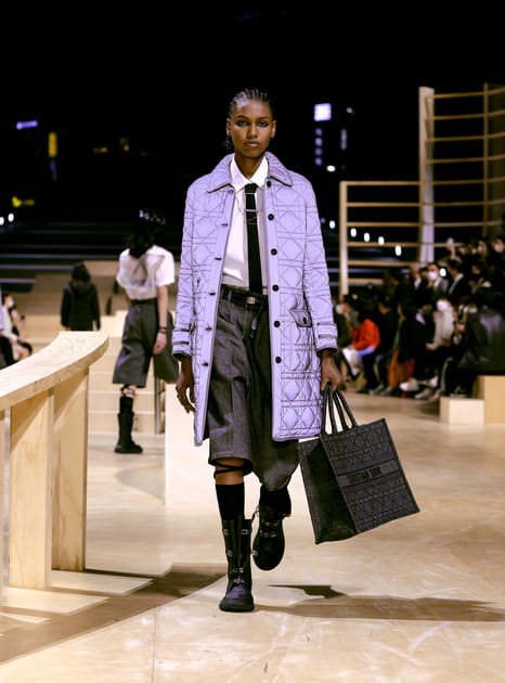 Look 44&nbsp;du d&eacute;fil&eacute; Dior