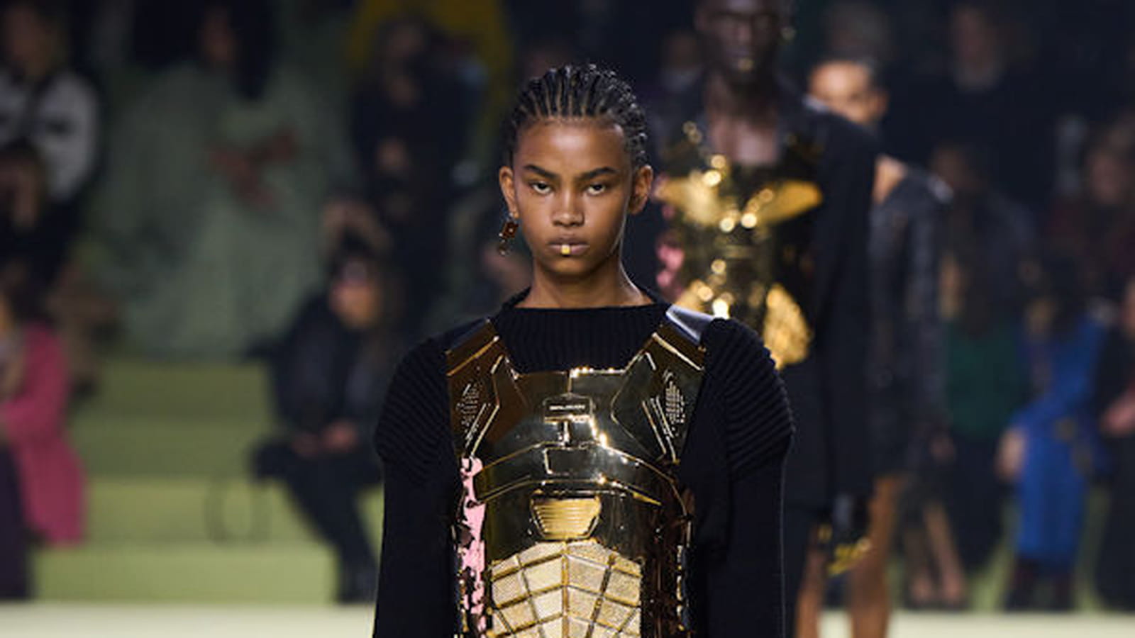 Look 70