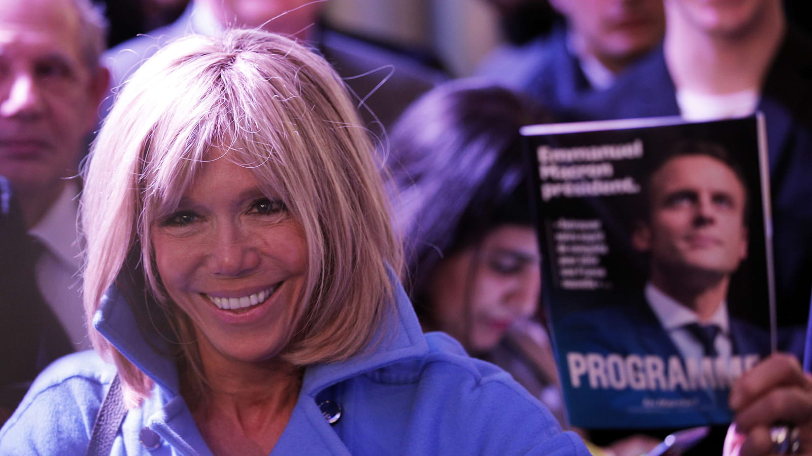Elle le soutient, le programme en main