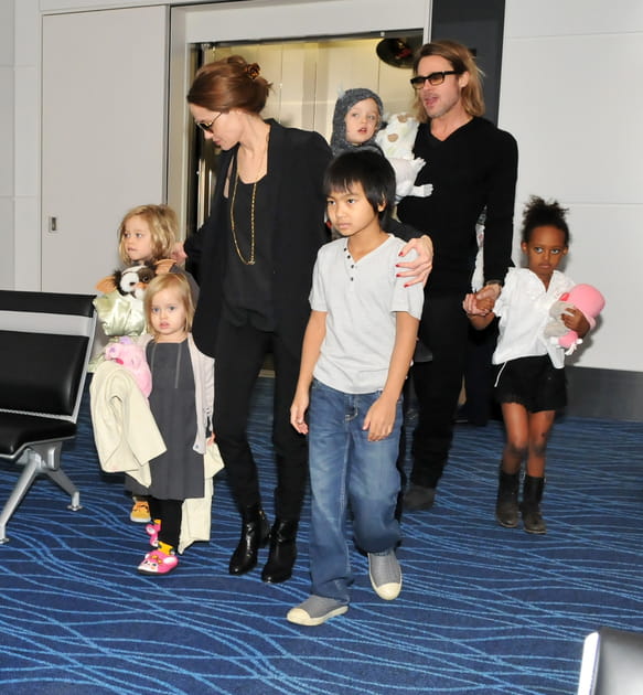 La famille Jolie-Pitt au complet en 2011
