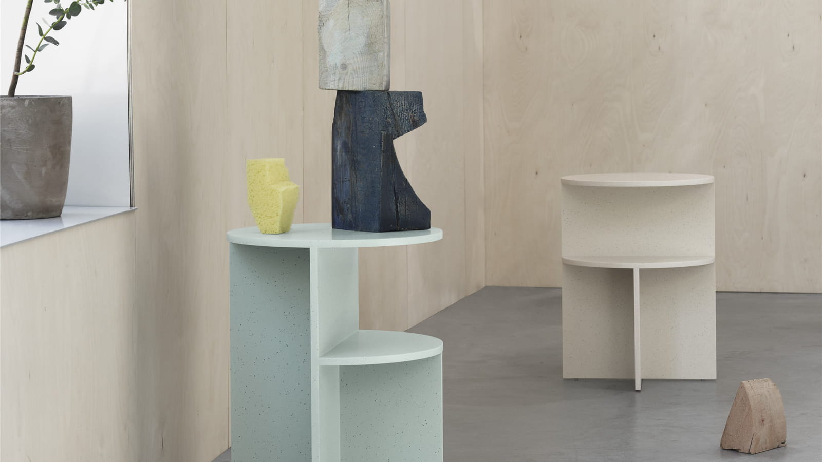 Table guéridon Halves Muuto 