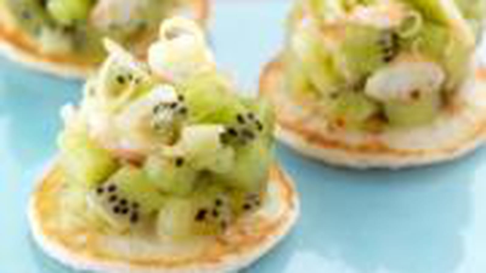 Tartare de kiwi et crevettes à la citronnelle