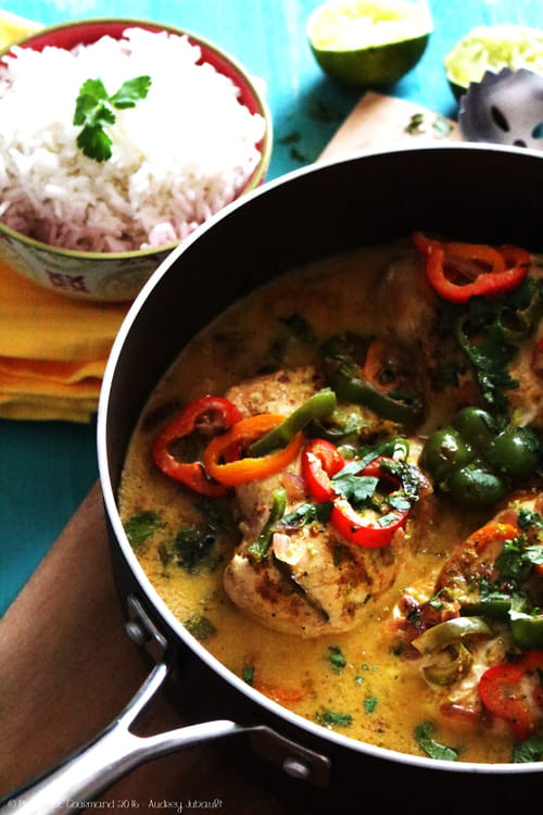Filets de poulet au lait de coco-gingembre-citronnelle et citron vert