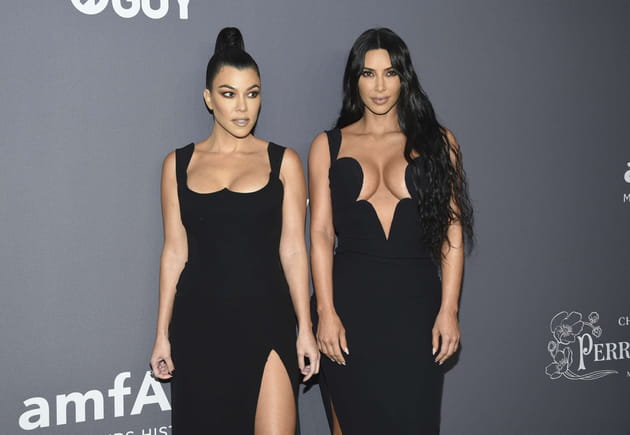 Kourtney et Kim Kardashian au gala de l'amFAR