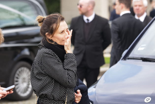 Camille Cottin, bouleversée aux obsèques d'Emilie Dequenne