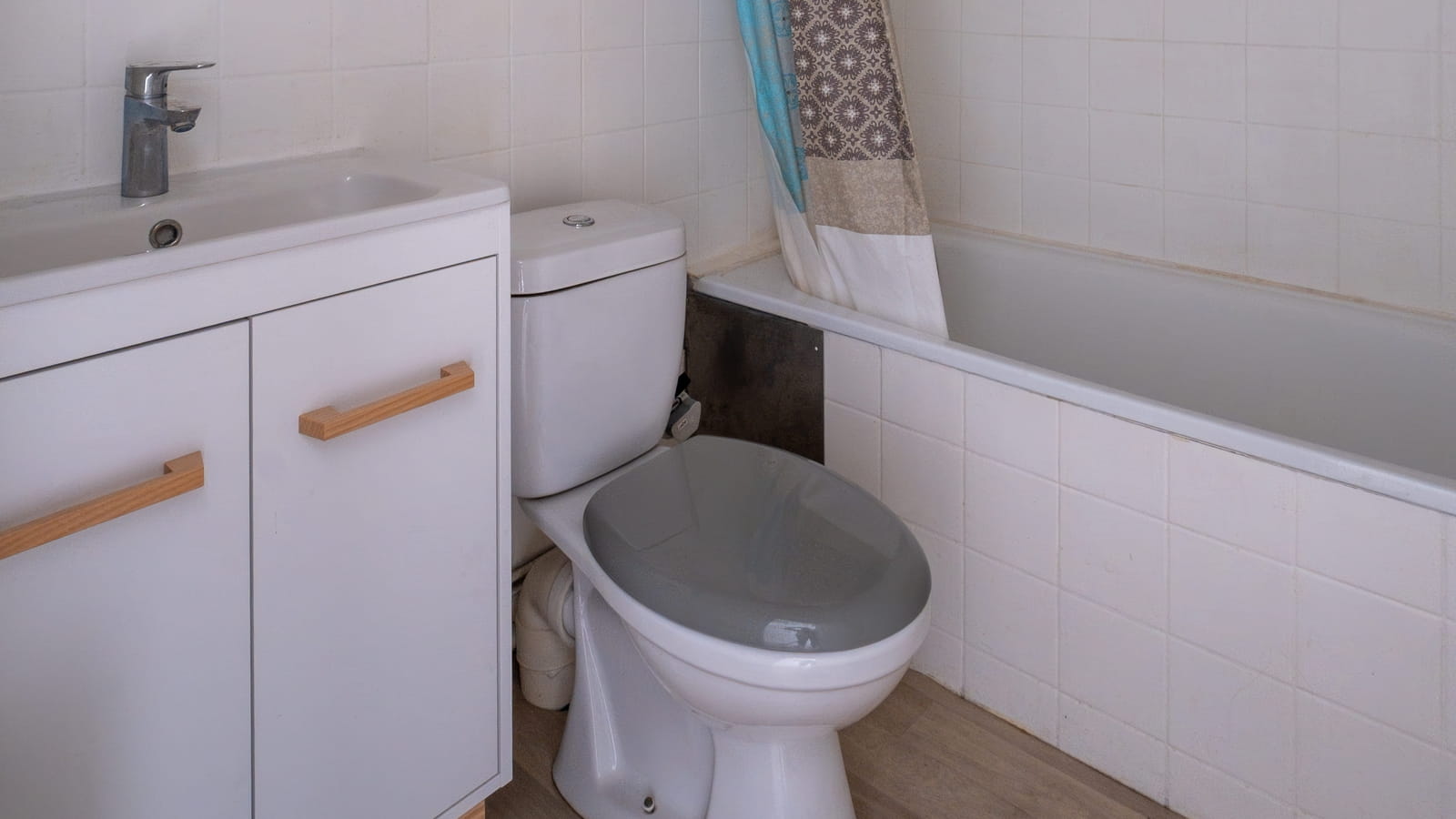 Salle de bains avant 