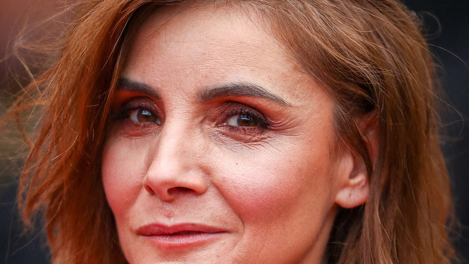 Clotilde Courau, avec un carré