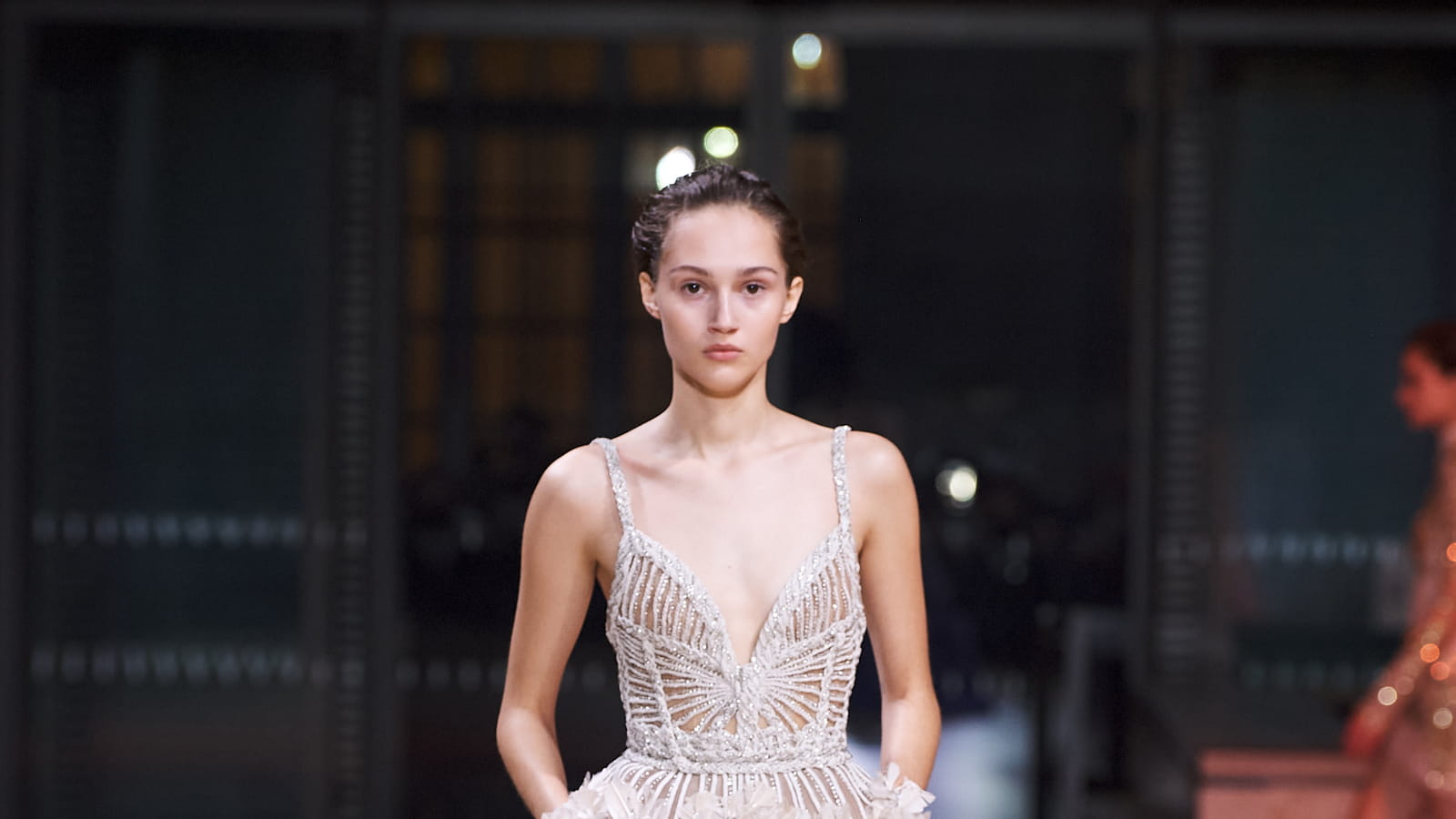 Look 28