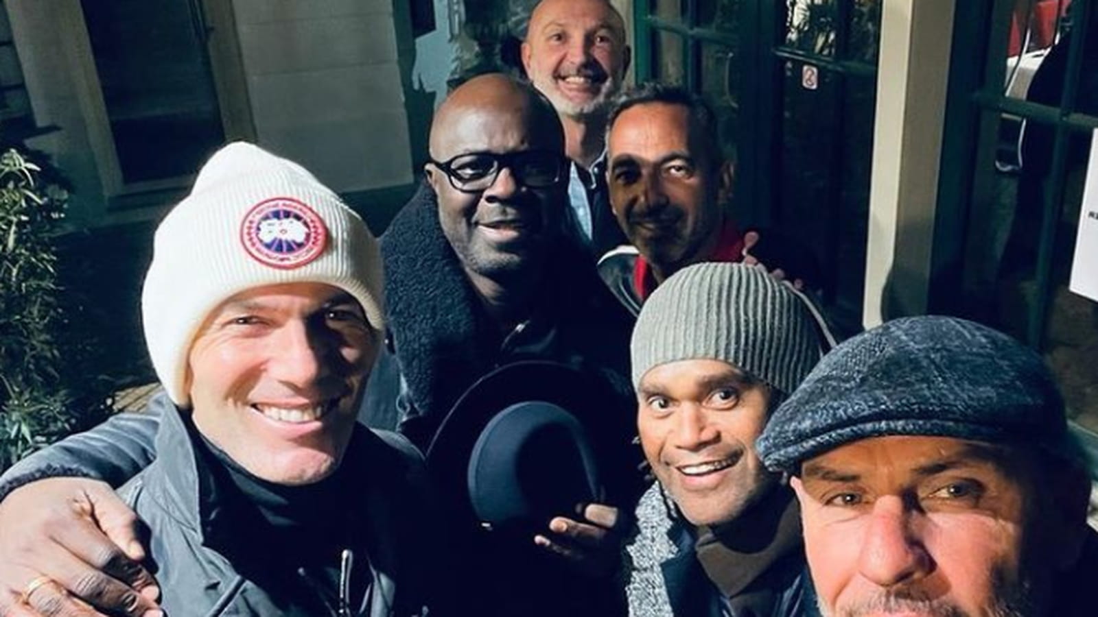 Zidane, Lilian Thuram, Frank Leboeuf, Youri Djorkaeff, Christian Karembeu et Alain Boghossian