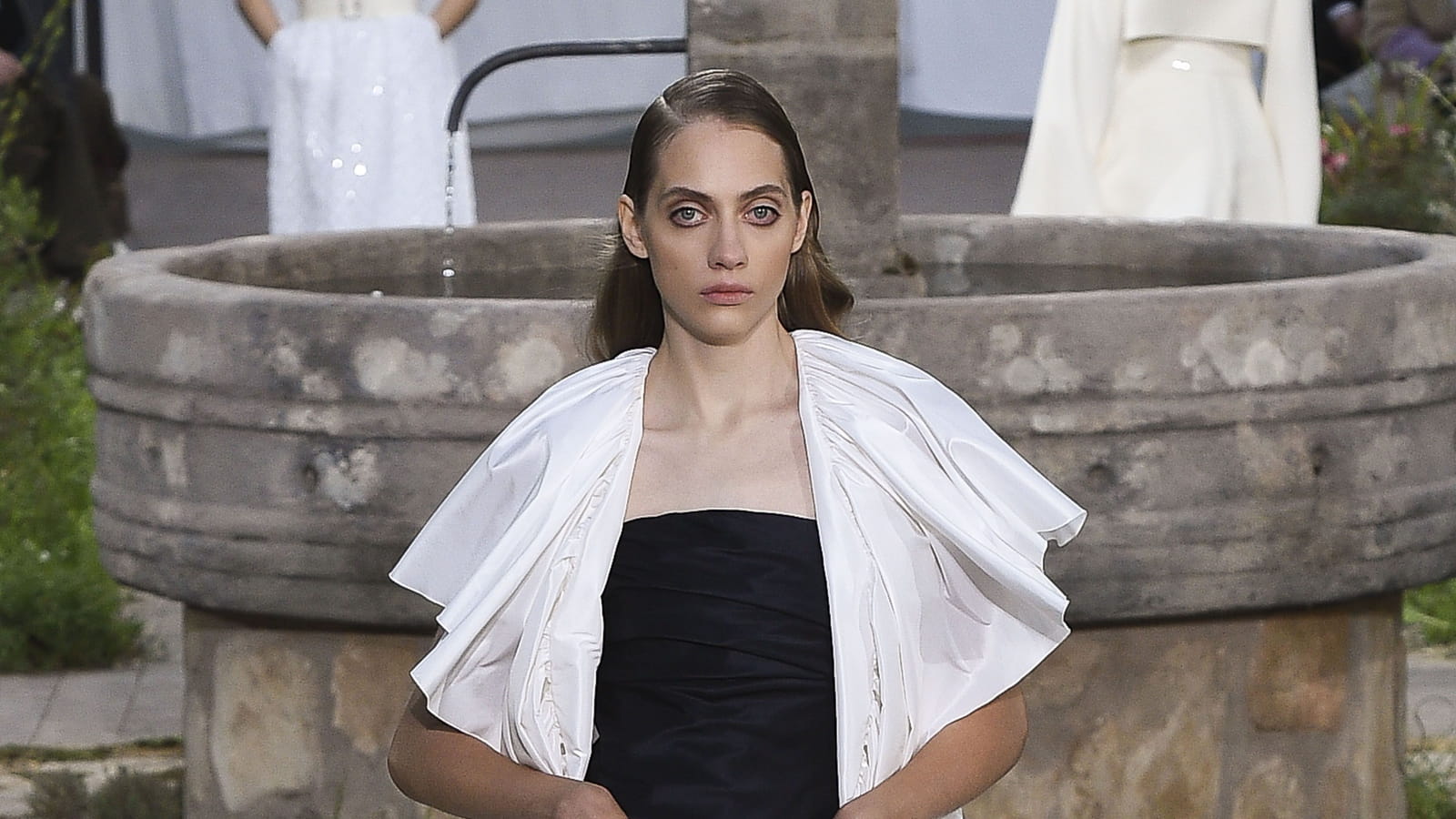 Look 38